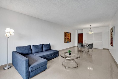 Totally updated unit at the fabulous Sian. 1 bedroom/1.5 bath