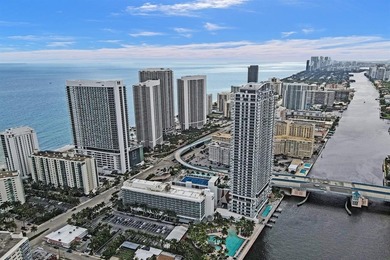 Totally updated unit at the fabulous Sian. 1 bedroom/1.5 bath