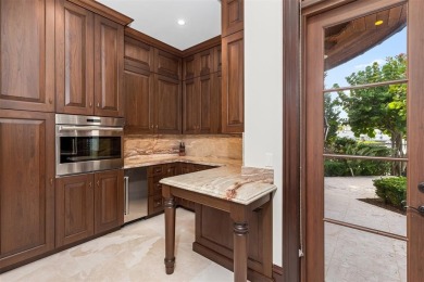 632 2ND Key Dr epitomizes the true meaning of a waterfront