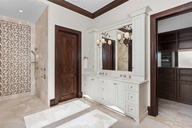 632 2ND Key Dr epitomizes the true meaning of a waterfront