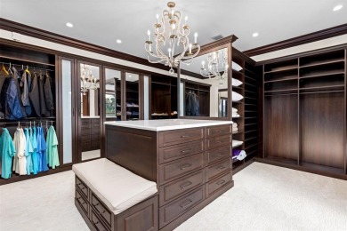 632 2ND Key Dr epitomizes the true meaning of a waterfront