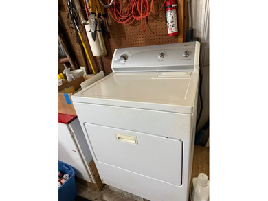 CHECK OUT THIS TURN-KEY 2-BEDROOM, 2-BATHROOM HOME ON AN