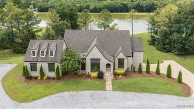 A Lakefront Luxury Retreat Like No Other. A breathtaking