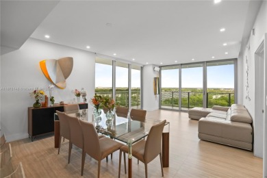 The only residence in The Harbour with this layout: a 16th-floor