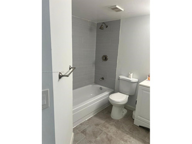 Contemporary and recently updated condo. This 2-bedroom, 2-bath