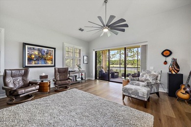 Experience the finest in Laterra Links living with this