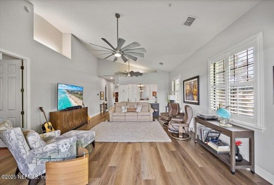 Experience the finest in Laterra Links living with this