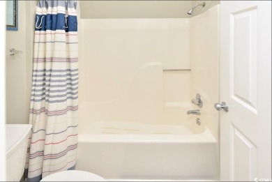 Welcome to Islander in Surfside Beach! This beautifully