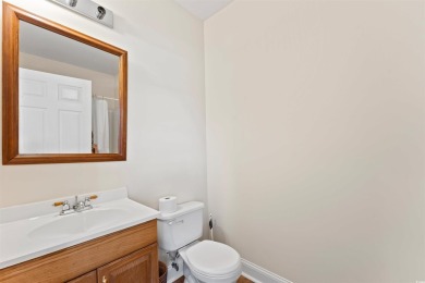 PLEASE NOTE: THIS LISTING IS FOR THE HOUSE SITTING ON ONE ACRE