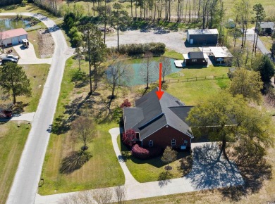 PLEASE NOTE: THIS LISTING IS FOR THE HOUSE SITTING ON ONE ACRE