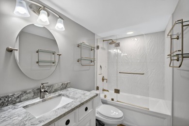 Updated 2/2 on barrier island! Tranquil Intracoastal and Sunset