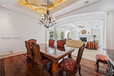 Don't miss out on this spectacular buy! Stunning 2nd-row corner