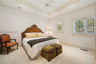 Don't miss out on this spectacular buy! Stunning 2nd-row corner