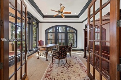 Don't miss out on this spectacular buy! Stunning 2nd-row corner