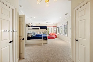 Don't miss out on this spectacular buy! Stunning 2nd-row corner