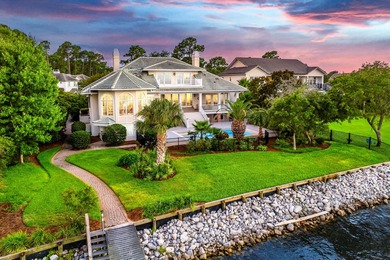 Timeless elegance on the bay behind the gates of prestigious