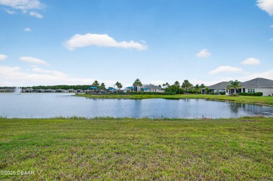 LAKEFRONT, Mosaic Daytona home, with RARE 4-CAR GARAGE large