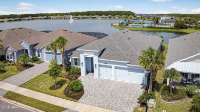 LAKEFRONT, Mosaic Daytona home, with RARE 4-CAR GARAGE large