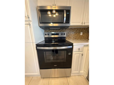 Highly desirable Chapel Trail community in West Pembroke Pines!