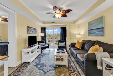 LAKEFRONT SUMMERHOUSE VILLA presents a Colorful, Casual