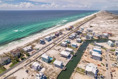 Beautiful Gulf views * 4 BR/ 3.5 BA * Pool * Canal access with