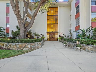 *Welcome to this charming 2-bedroom, 2-bathroom corner unit of