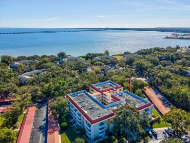 *Welcome to this charming 2-bedroom, 2-bathroom corner unit of