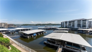 SUPER NICE 3 Bed 2-1/2 Bath Condo with Fabulous Views!