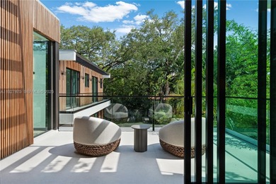 Welcome to CASA GRANDE, a dramatic 7BD/7BA modern residence