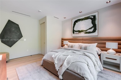 Welcome to CASA GRANDE, a dramatic 7BD/7BA modern residence