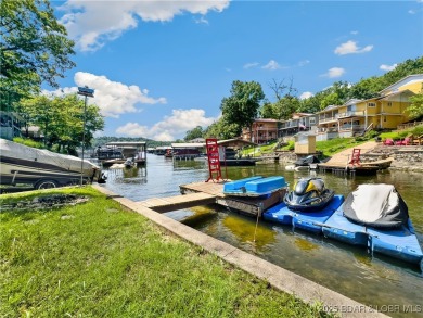 Boat, 2 PWC's, Paddle boat are all included with this cute 2