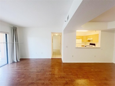 Keystone Courts community is centrally located on Fontainebleau