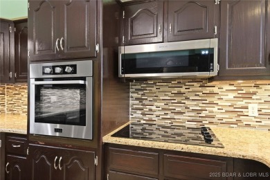 LARGE two bedroom condo that easily sleeps a big family. BIG and