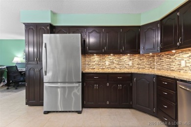 LARGE two bedroom condo that easily sleeps a big family. BIG and