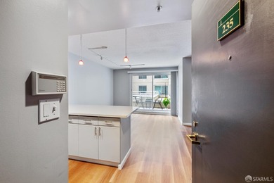 Perfect city residence in the North Waterfront neighborhood, a