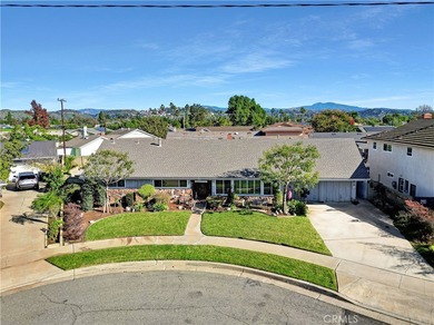 New Listing | Single-Level Mid-Century Ranch Style Home in the