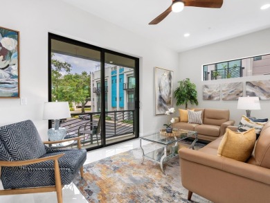 Are you dreaming of the ideal uptown location close to