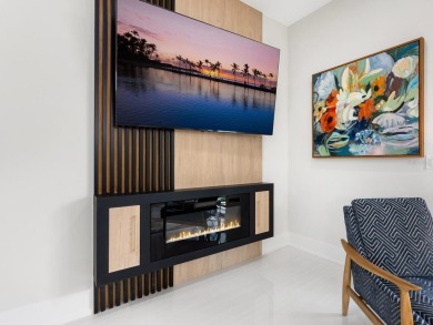 Are you dreaming of the ideal uptown location close to