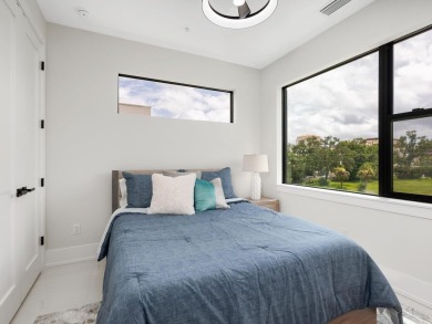 Are you dreaming of the ideal uptown location close to