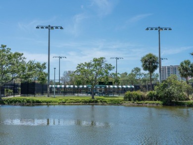 Are you dreaming of the ideal uptown location close to