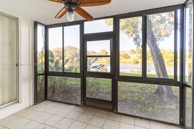 This well-positioned condo offers versatile living with