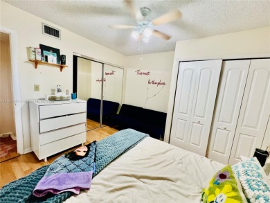 ATTENTION REALTORS! Beautiful condo with a reserve. 2 bedrooms