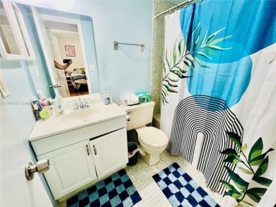 ATTENTION REALTORS! Beautiful condo with a reserve. 2 bedrooms