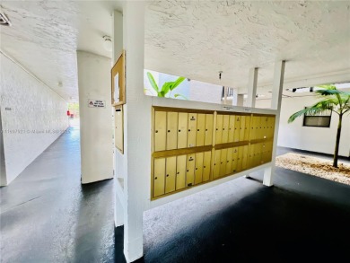 ATTENTION REALTORS! Beautiful condo with a reserve. 2 bedrooms