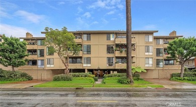 Welcome to this stylish coastal condo, ideally located in the