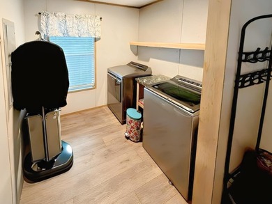 Charming 3-Bedroom Home Near Bull Shoals Lake!This beautifully