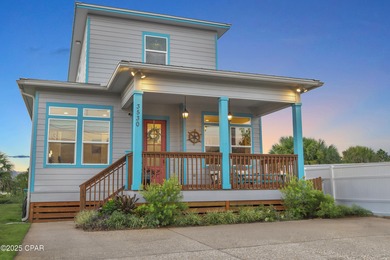 RARE WATERFRONT. LAGOON-MOUTH PROXIMITY. PRIVATE DOCK + LIFT