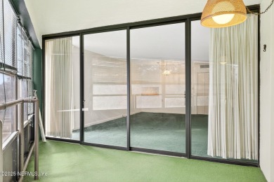 Murray Hill 4th floor end unit condominium in popular 55+