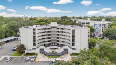 Murray Hill 4th floor end unit condominium in popular 55+