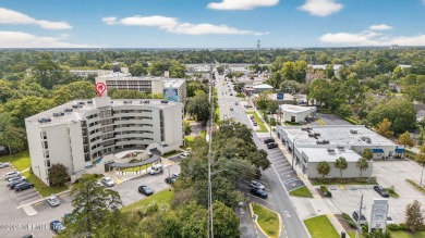 Murray Hill 4th floor end unit condominium in popular 55+